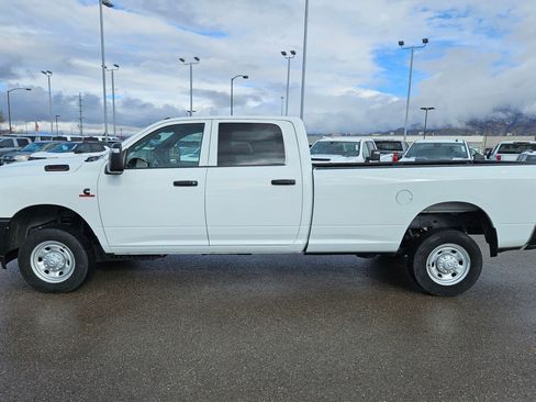 Used 2024 RAM 2500 Tradesman w/ Convenience Group image 7