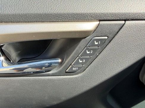 Used 2017 Lexus RX 350 AWD w/ Premium Package image 19