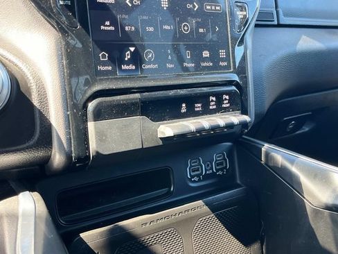 Certified 2024 RAM 1500 Laramie AWD/4WD image 36