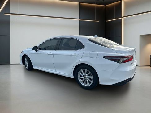 Used 2023 Toyota Camry LE FWD image 6