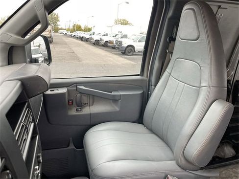 Used 2020 Chevrolet Express 2500 w/ Enhanced Convenience Package image 13