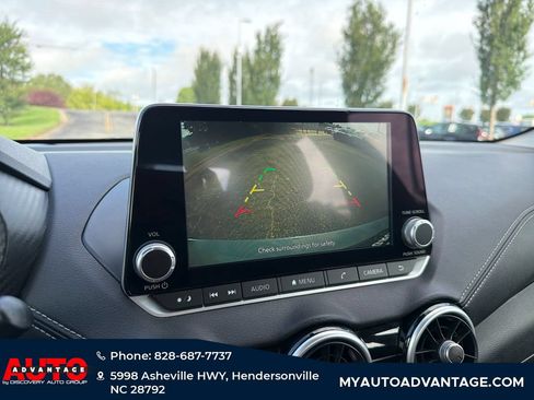 Used 2025 Nissan Sentra SV FWD image 15