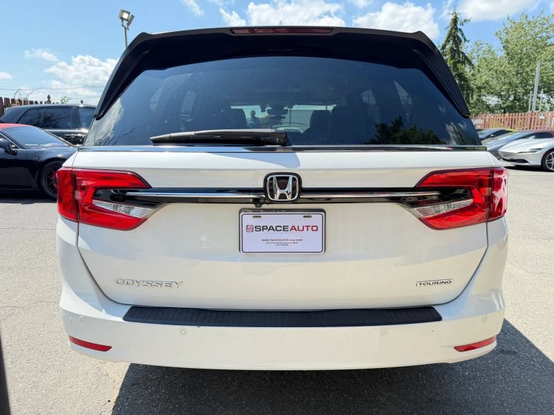 Used 2021 Honda Odyssey Touring image 7