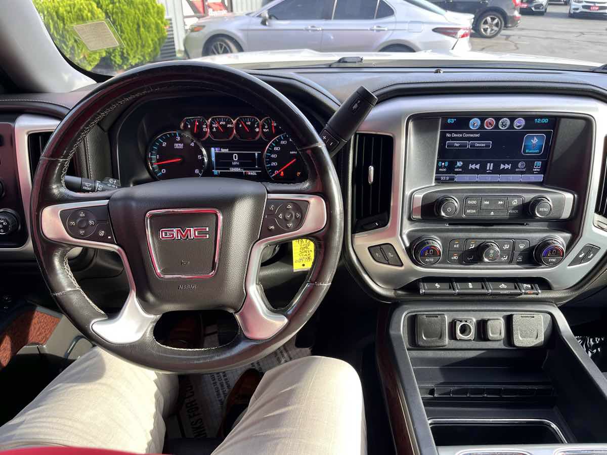 Used 2018 GMC Sierra 1500 SLT w/ Max Trailering Package AWD/4WD image 10