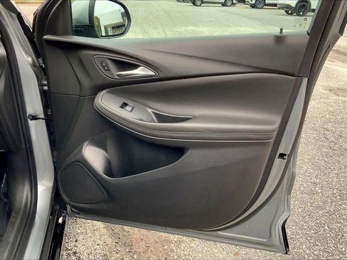 Used 2024 Buick Encore GX Sport Touring image 22