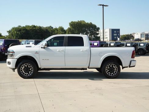 Used 2025 RAM 3500 Longhorn AWD/4WD image 2