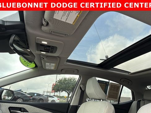 Used 2025 Toyota Camry XLE w/ Premium Plus Package image 12