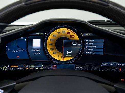 Used 2023 Ferrari 296 GTS RWD image 33