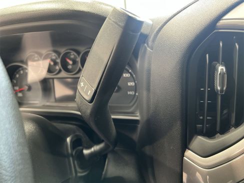 Used 2022 Chevrolet Silverado 1500 Custom image 19