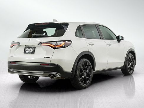 Used 2024 Honda HR-V Sport image 5