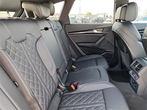 New 2025 Audi SQ5 Premium Plus image 27