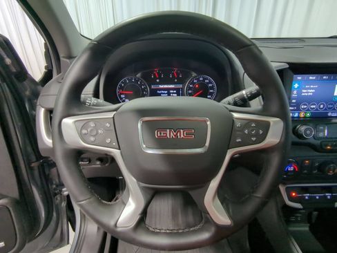 Used 2024 GMC Terrain SLT w/ Infotainment Package II AWD/4WD image 28
