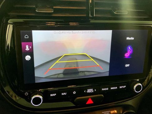 Certified 2023 Kia Soul S FWD image 21