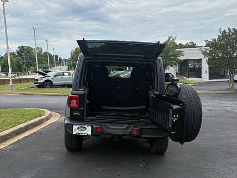 Used 2020 Jeep Wrangler Unlimited Sport AWD/4WD image 10