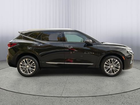 Used 2019 Chevrolet Blazer Premier w/ Driver Confidence II Package image 20