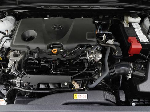 Used 2023 Toyota Camry SE image 26