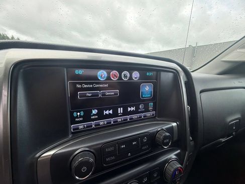 Used 2018 Chevrolet Silverado 1500 LT w/ All Star Edition AWD/4WD image 23