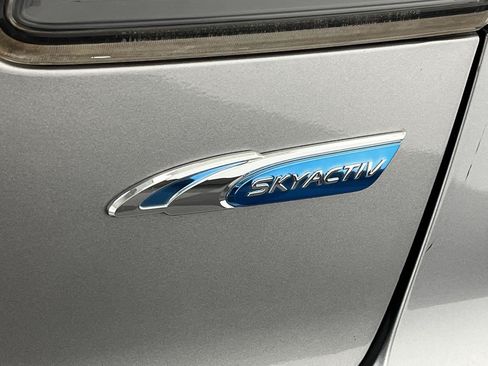 Used 2012 MAZDA MAZDA3 i Touring FWD image 4