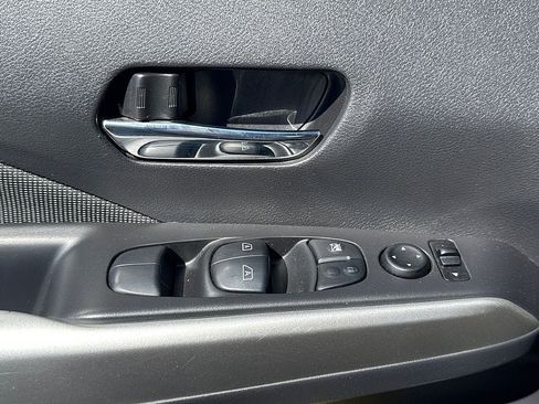 Used 2020 Nissan Kicks SV FWD image 21