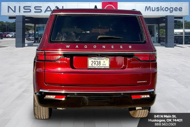Used 2024 Jeep Wagoneer Series II AWD/4WD image 6