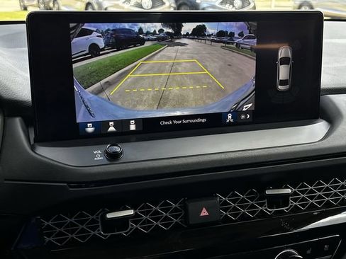 Used 2025 Honda Accord Touring image 19