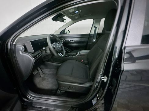 Used 2025 Hyundai Tucson SEL image 13