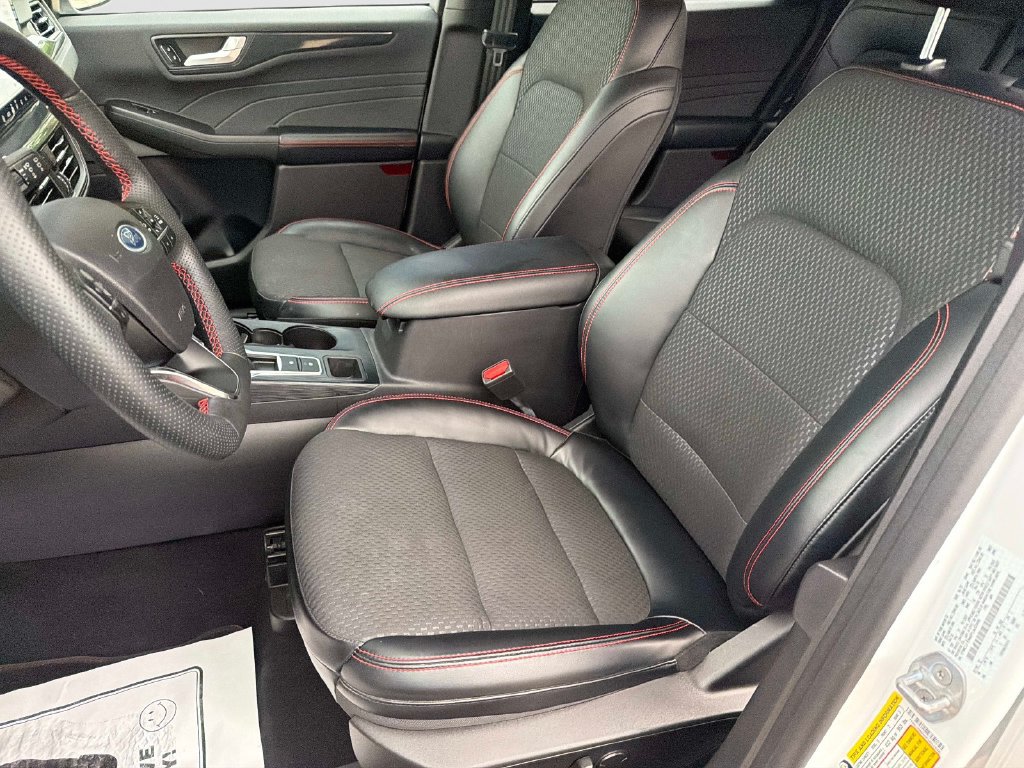 Used 2023 Ford Escape ST-Line w/ Tech Pack #1 AWD/4WD image 21
