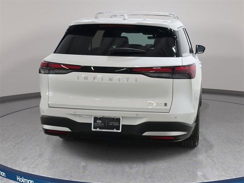 Certified 2026 INFINITI QX60 Luxe w/ Cargo Package image 6