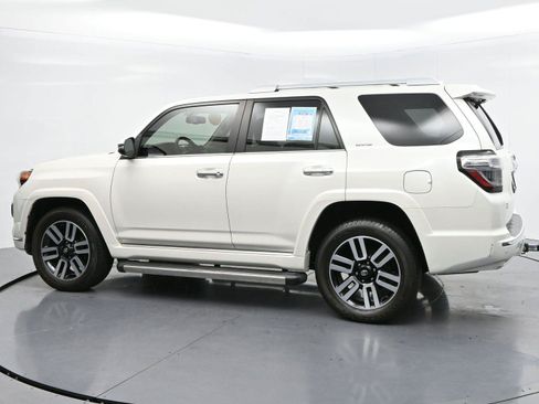 Used 2019 Toyota 4Runner Limited AWD/4WD image 5