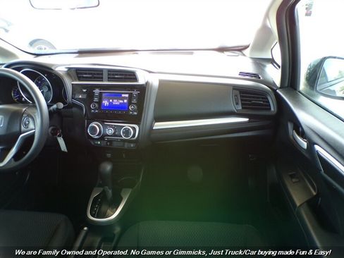 Used 2019 Honda Fit LX image 31