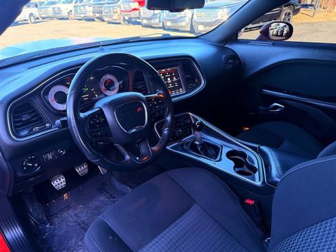 Used 2018 Dodge Challenger T/A image 25