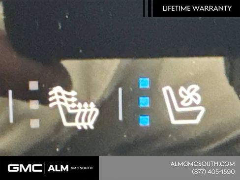 New 2026 GMC Acadia Denali w/ Super Cruise Package FWD image 35