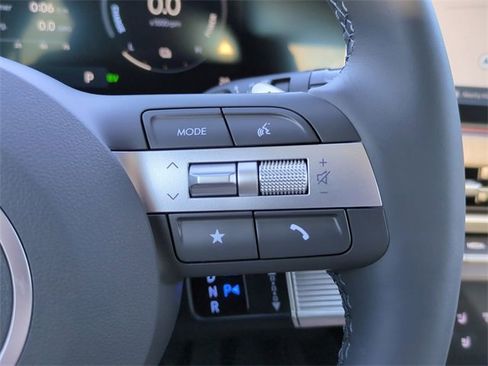 New 2025 Hyundai Sonata Limited image 26