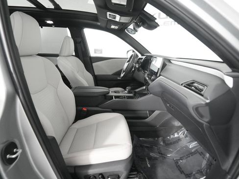 Used 2019 Lexus RX 350 AWD w/ Navigation Package image 19