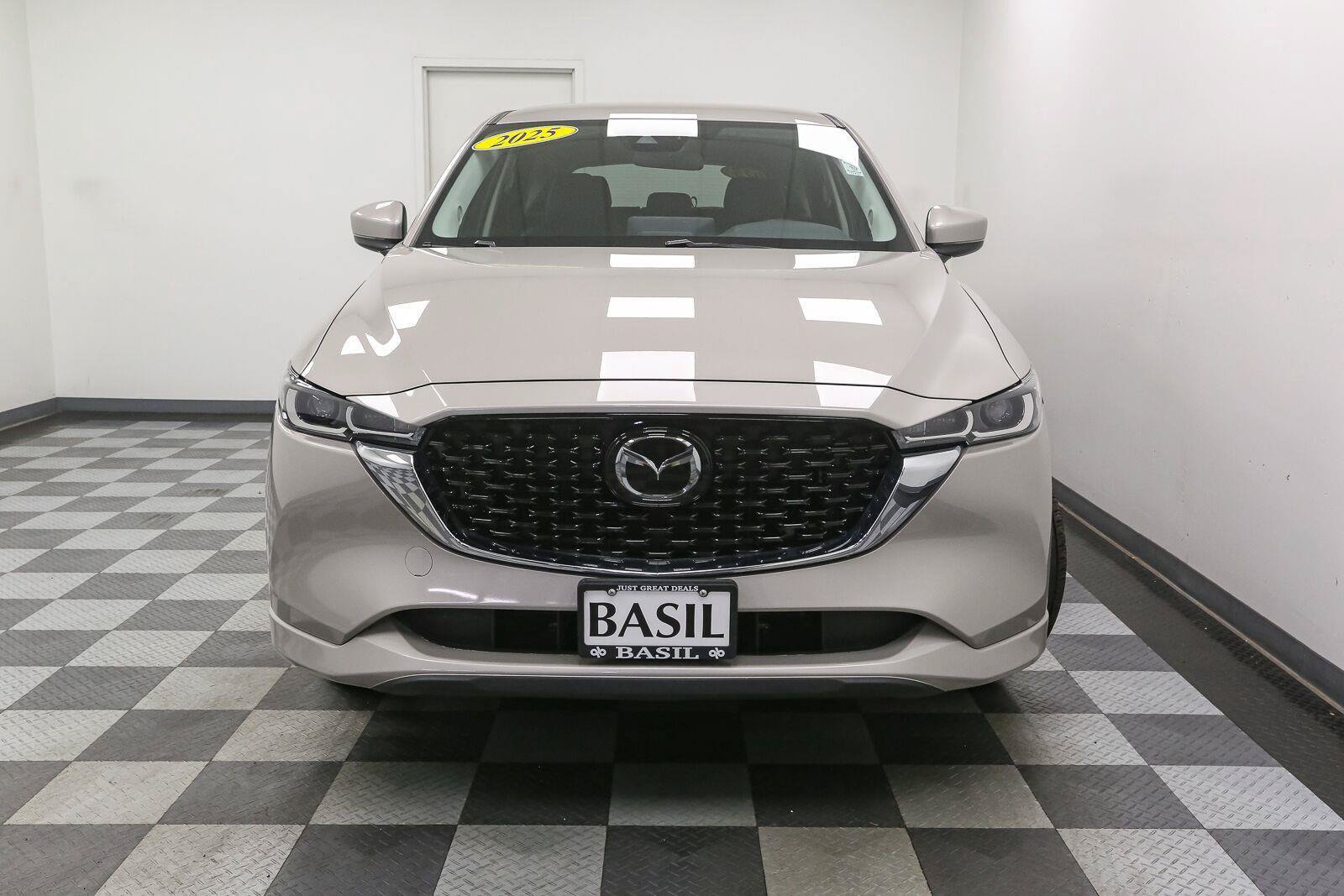 Used 2025 MAZDA CX-5 AWD 2.5 S w/ Select Package image 3
