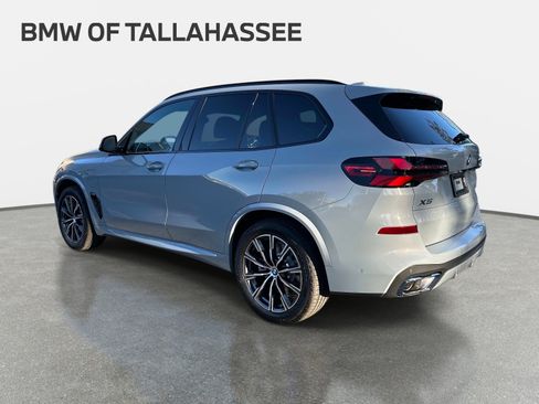New 2026 BMW X5 xDrive50e w/ M Sport Package AWD/4WD image 3