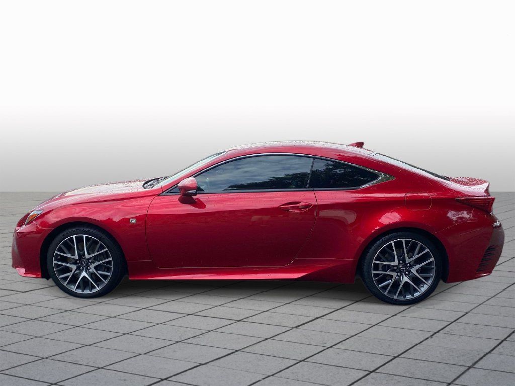 Used 2016 Lexus RC 200t RWD image 4