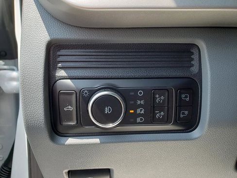 New 2025 Ford F350 XLT AWD/4WD image 12