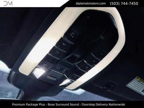 Used 2015 Porsche Panamera GTS AWD/4WD image 39