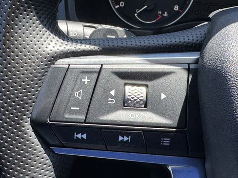 Used 2024 Mitsubishi Outlander SE Black Edition FWD image 22
