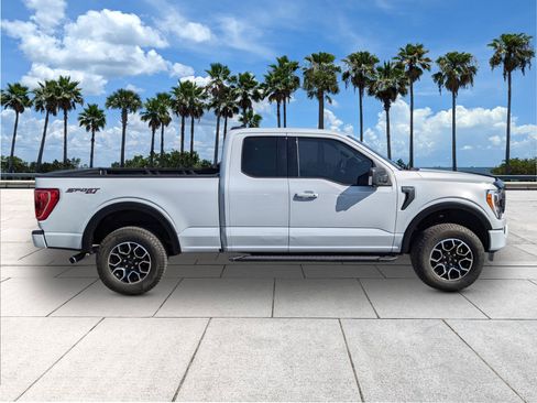 Used 2022 Ford F150 XLT w/ Equipment Group 302A High image 16