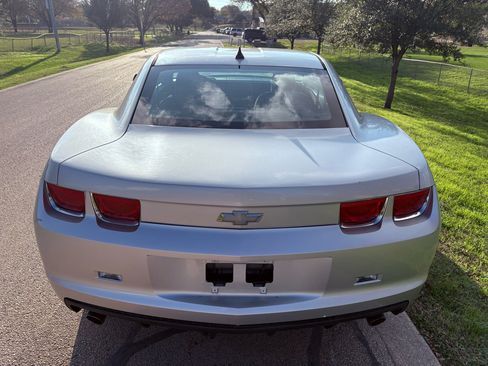 Used 2011 Chevrolet Camaro LT image 13
