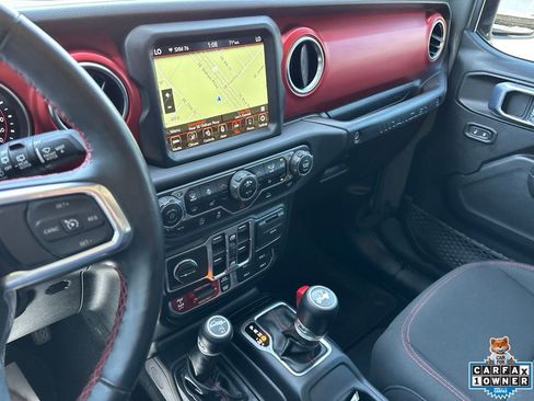 Used 2022 Jeep Wrangler Unlimited Rubicon w/ LED Lighting Group AWD/4WD image 62