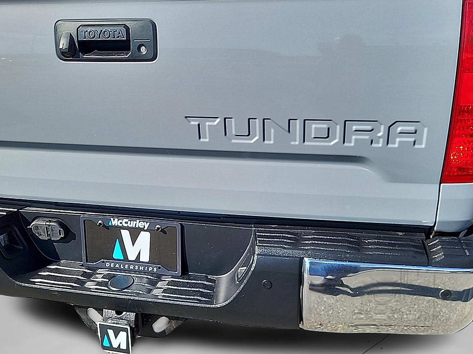 Used 2021 Toyota Tundra SR5 AWD/4WD image 30