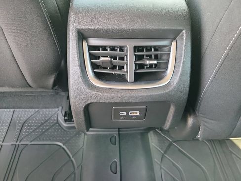 Used 2024 Chevrolet Blazer LT w/ Convenience Package FWD image 32