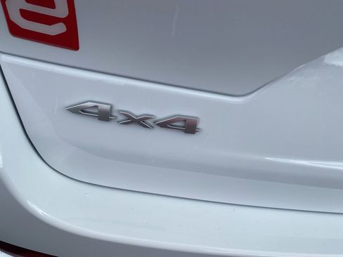 New 2025 Jeep Grand Cherokee Summit image 44