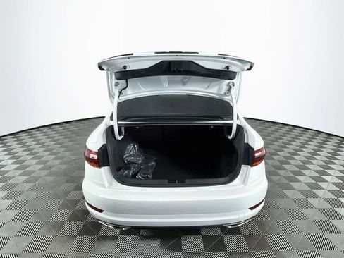 Used 2019 Volkswagen Jetta R-Line FWD image 26