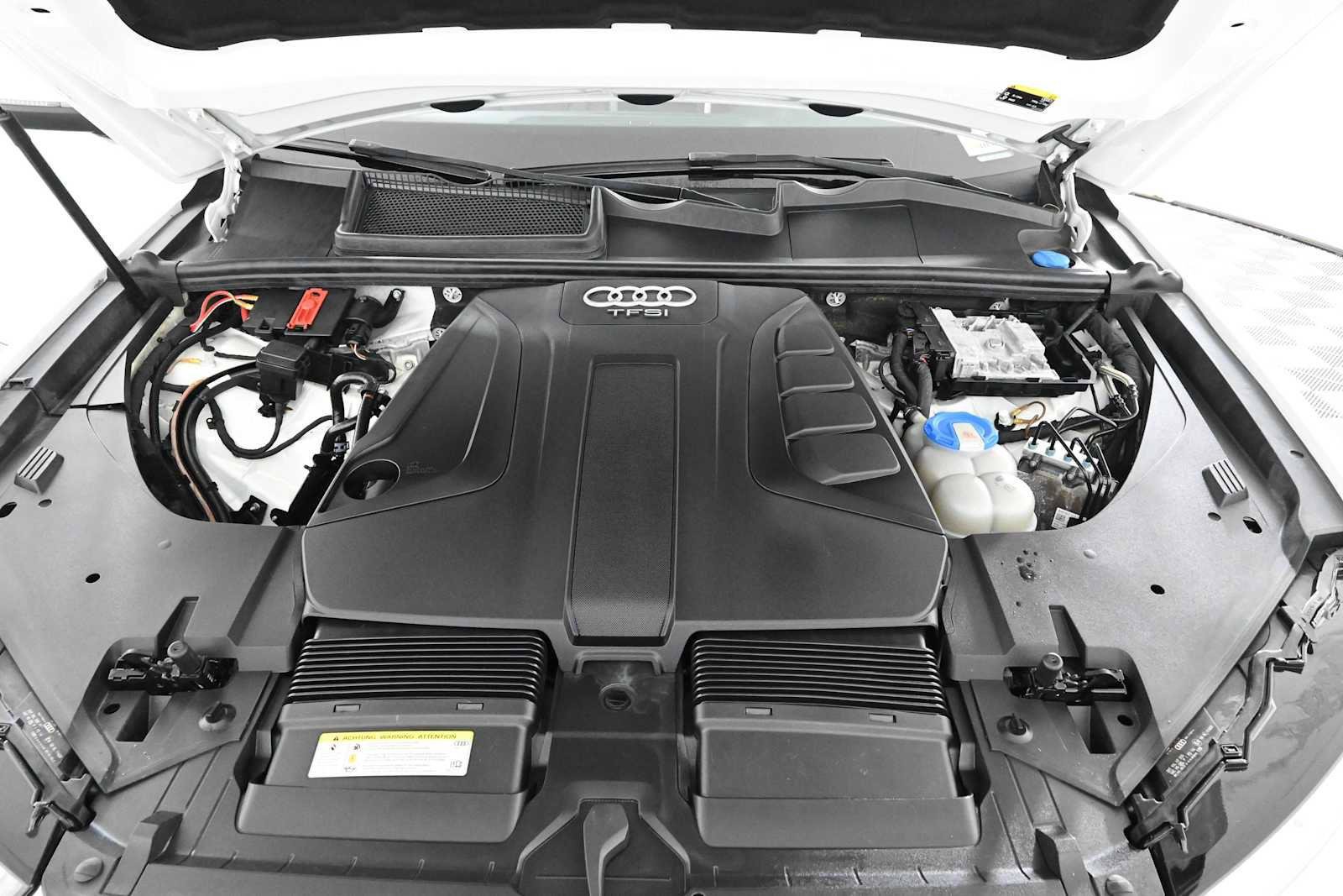 Used 2017 Audi Q7 2.0T Premium AWD/4WD image 34