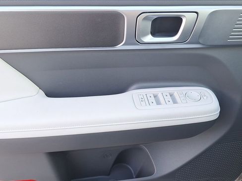 New 2025 Hyundai Santa Fe SEL image 9