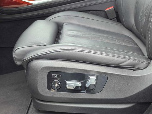 Used 2023 BMW ALPINA XB7 AWD/4WD image 25